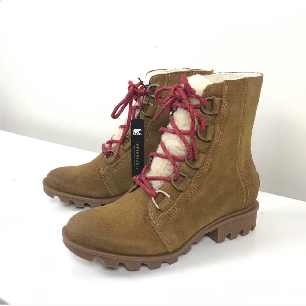 NEW Sorel Phoenix Shearling Waterproof Boots